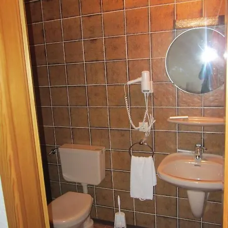 Haunstetter Hof Pensjonat *